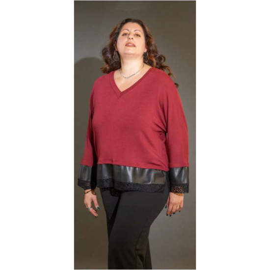 Μπορντό μπλούζα με δερματίνη τελείωμα